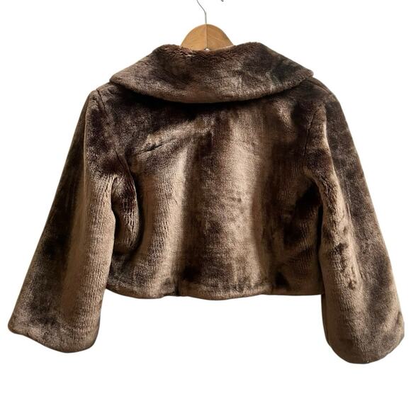 Cejon Accessories Brown Soft Faux Fur 3/4 Length Sleeves Crop Jacket Medium - Picture 3 of 12